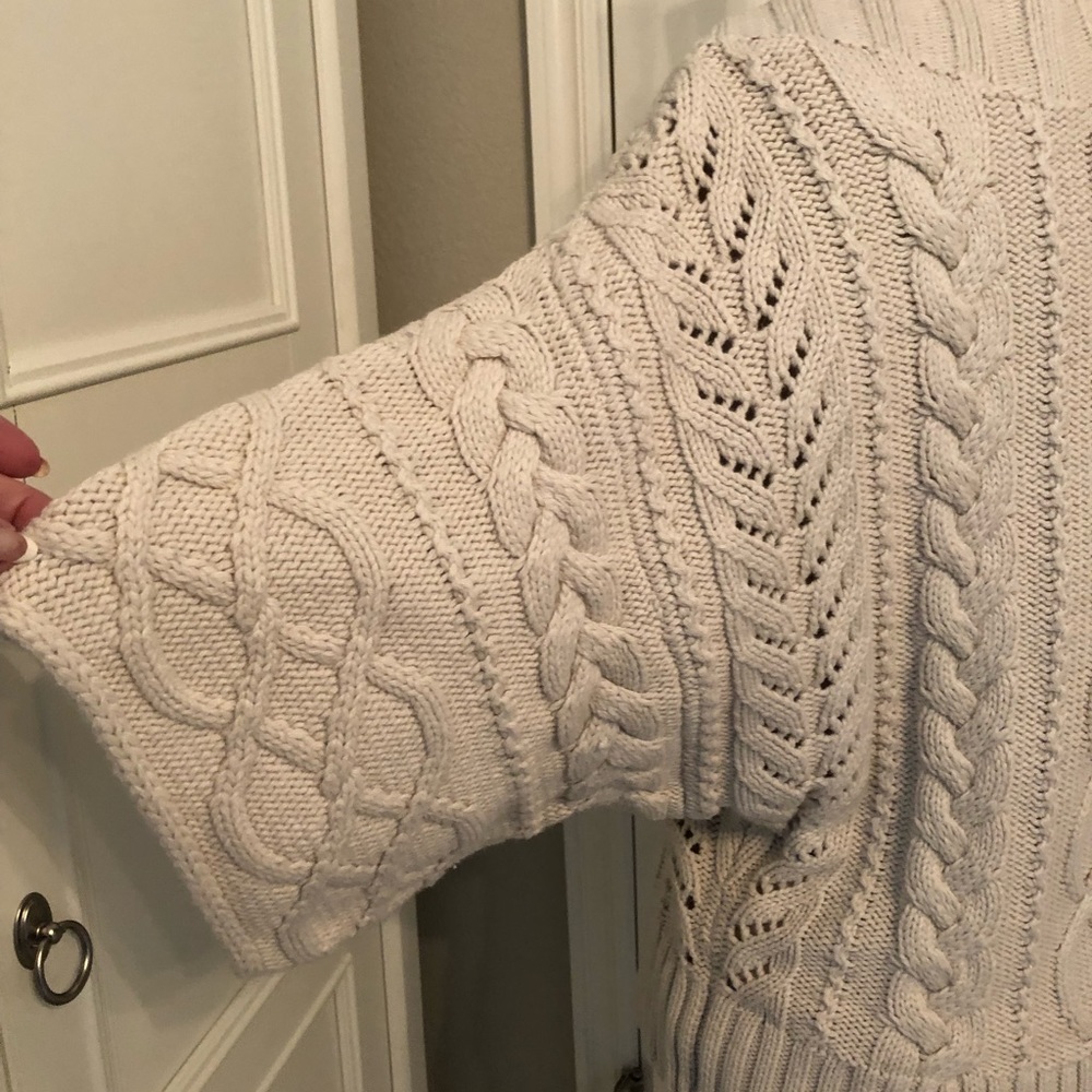 Ivory Sweater - Picture 4 of 5